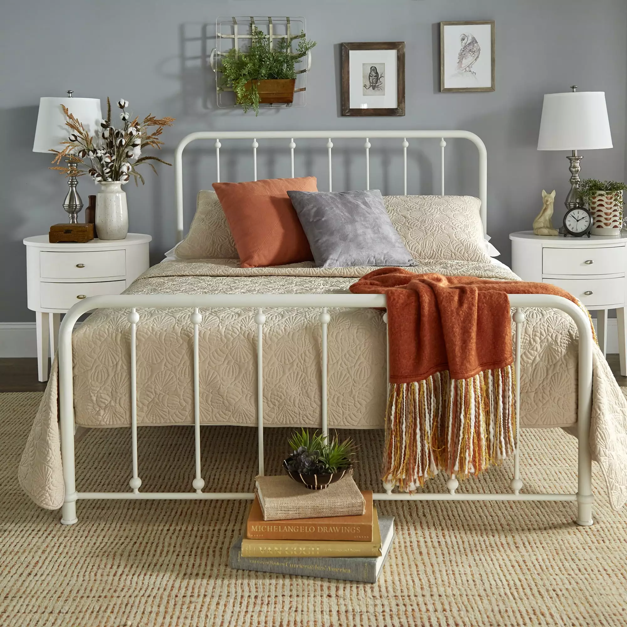 Weston Home Montgomery Full Size Spindle Metal Platform Bed White