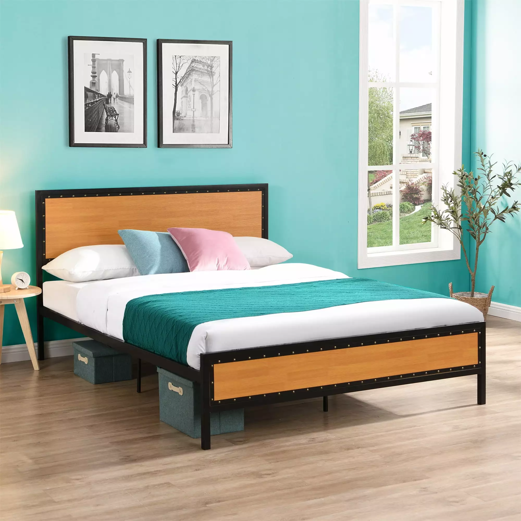 Miniyam Queen Size Industrial Bed Frame Rustic Headboard and Footboard Light Brown
