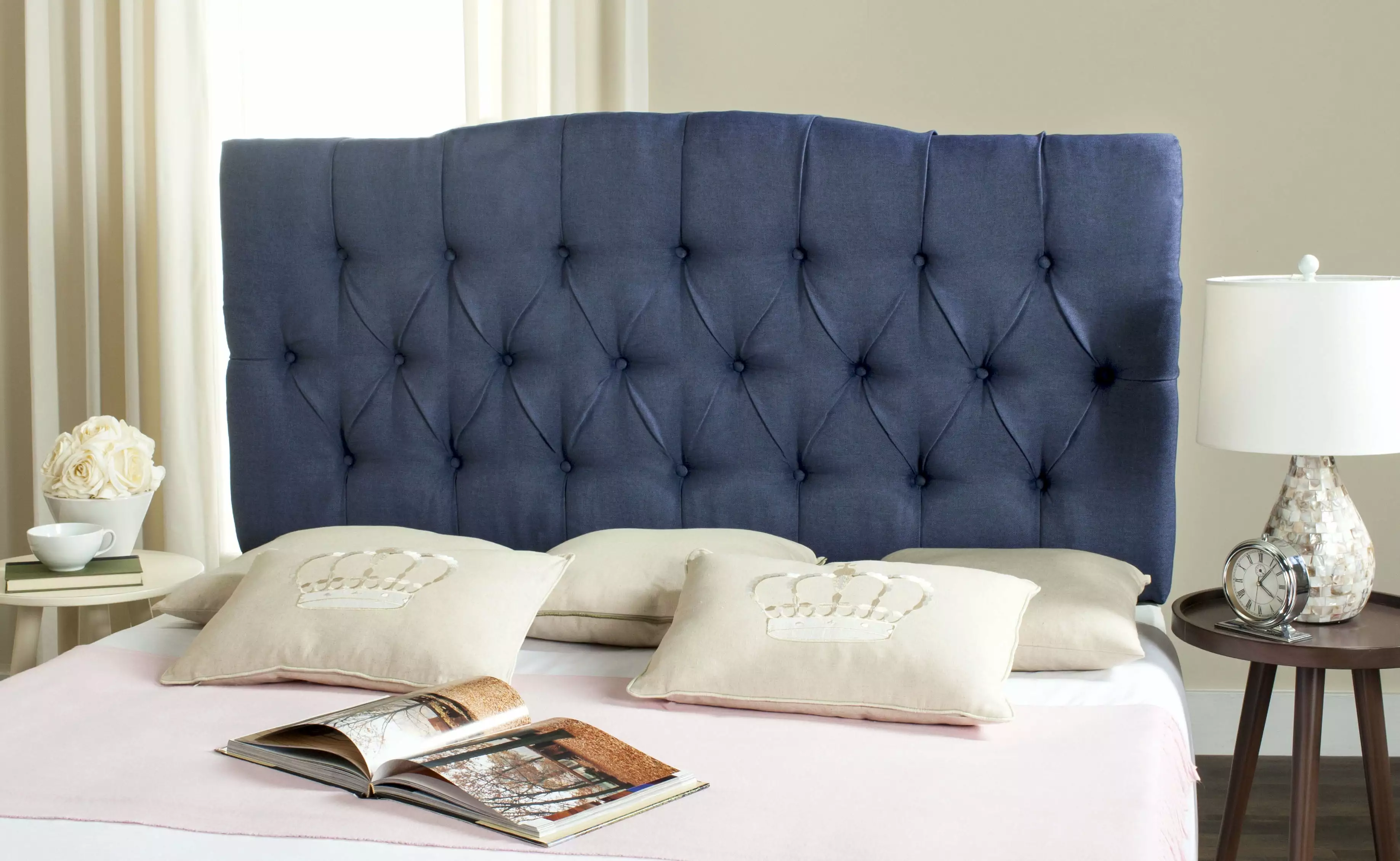 Safavieh Axel Modern Glam Tufted Headboard Navy Queen Size Beds
