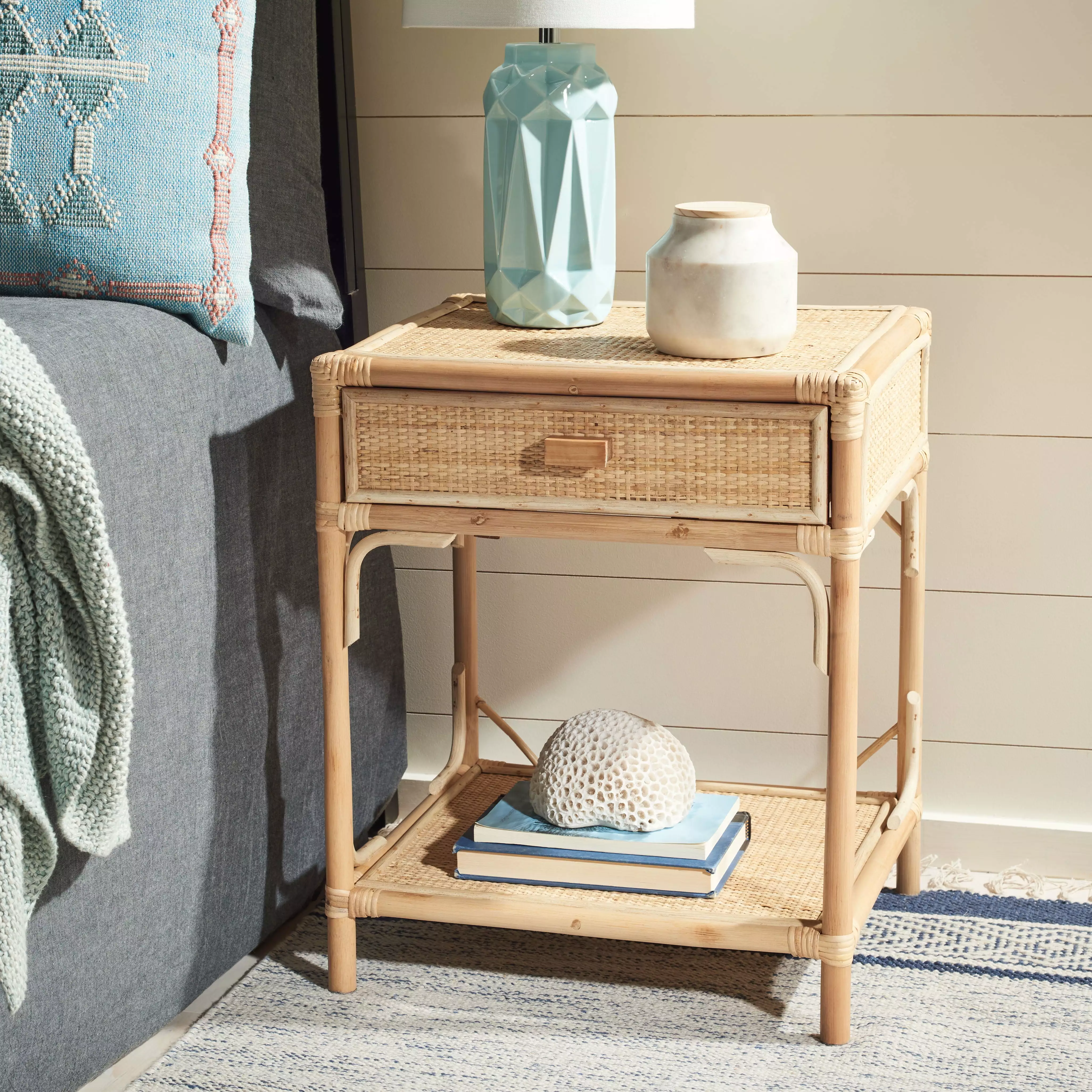 Safavieh Roya Rustic 1 Drawer 1 Shelf Nightstand Natural Finish