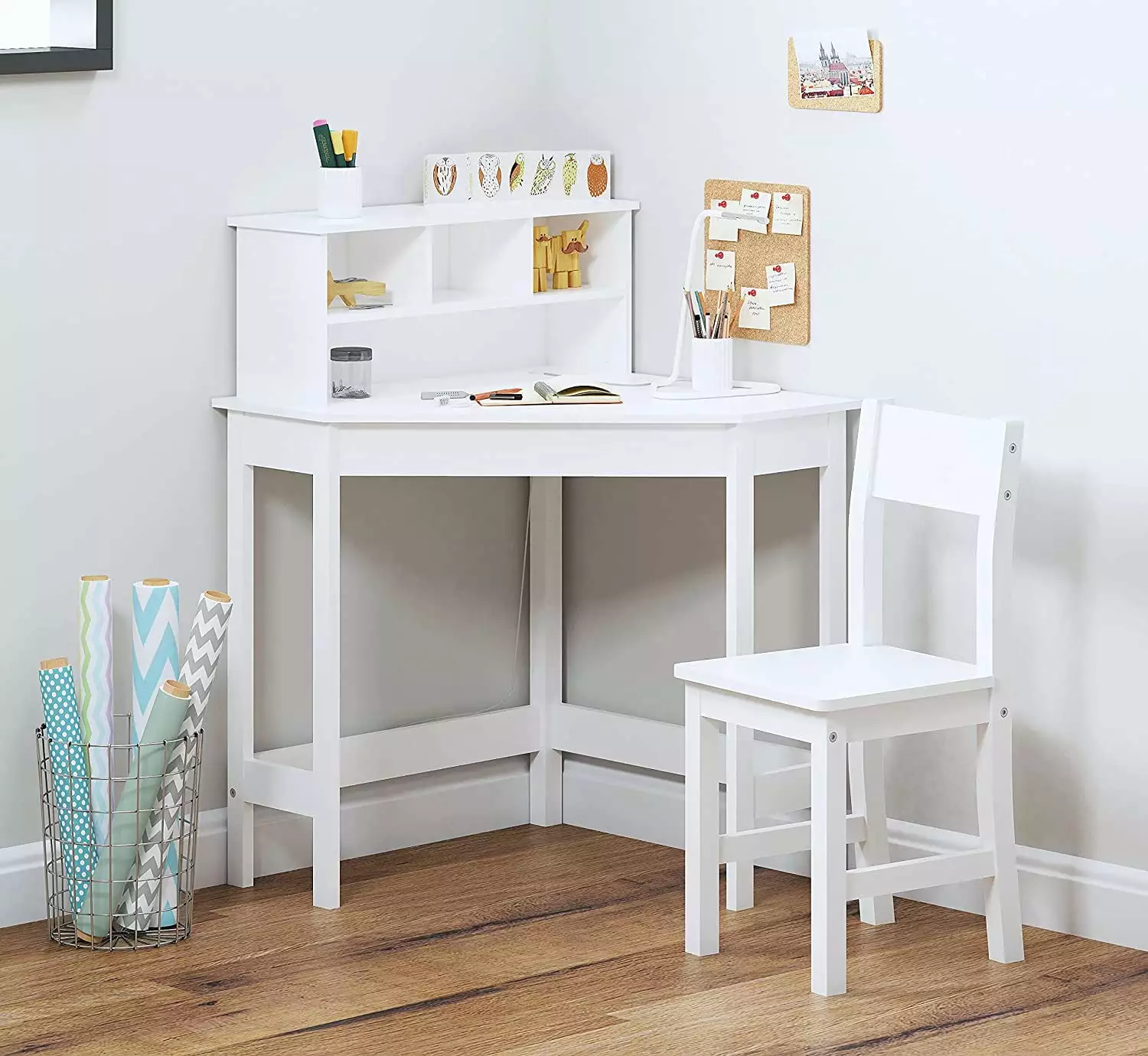 UTEX Kids Desk Wooden Study Desk Chair Children Writing Desk Storage and Hutch Home School Use White