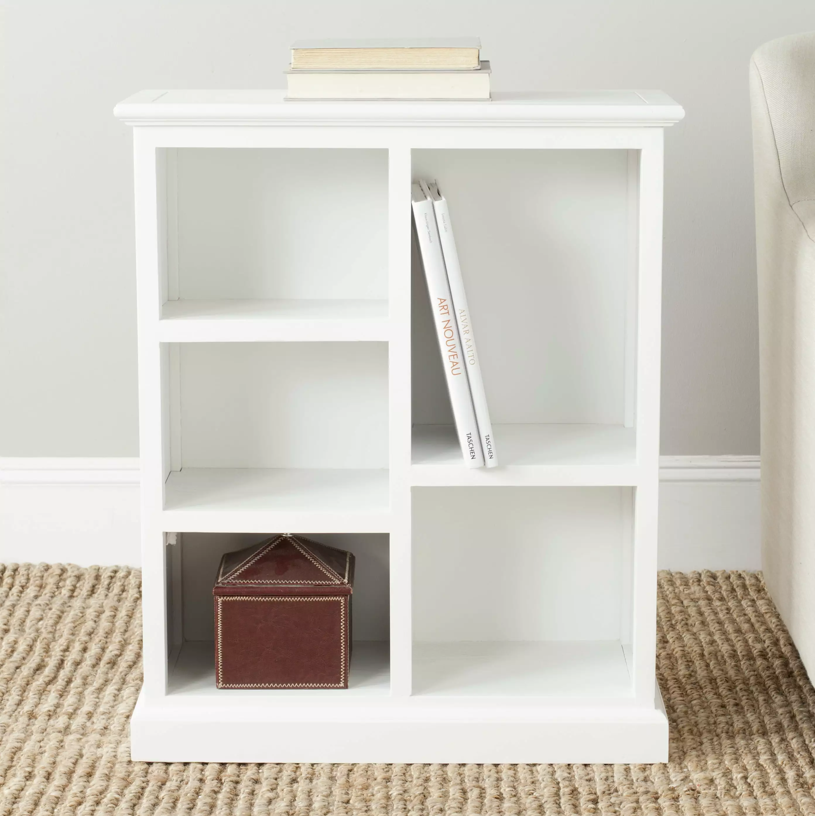 SAFAVIEH Maralah Country Transitional Bookcase 5 Shelves White Modern Storage