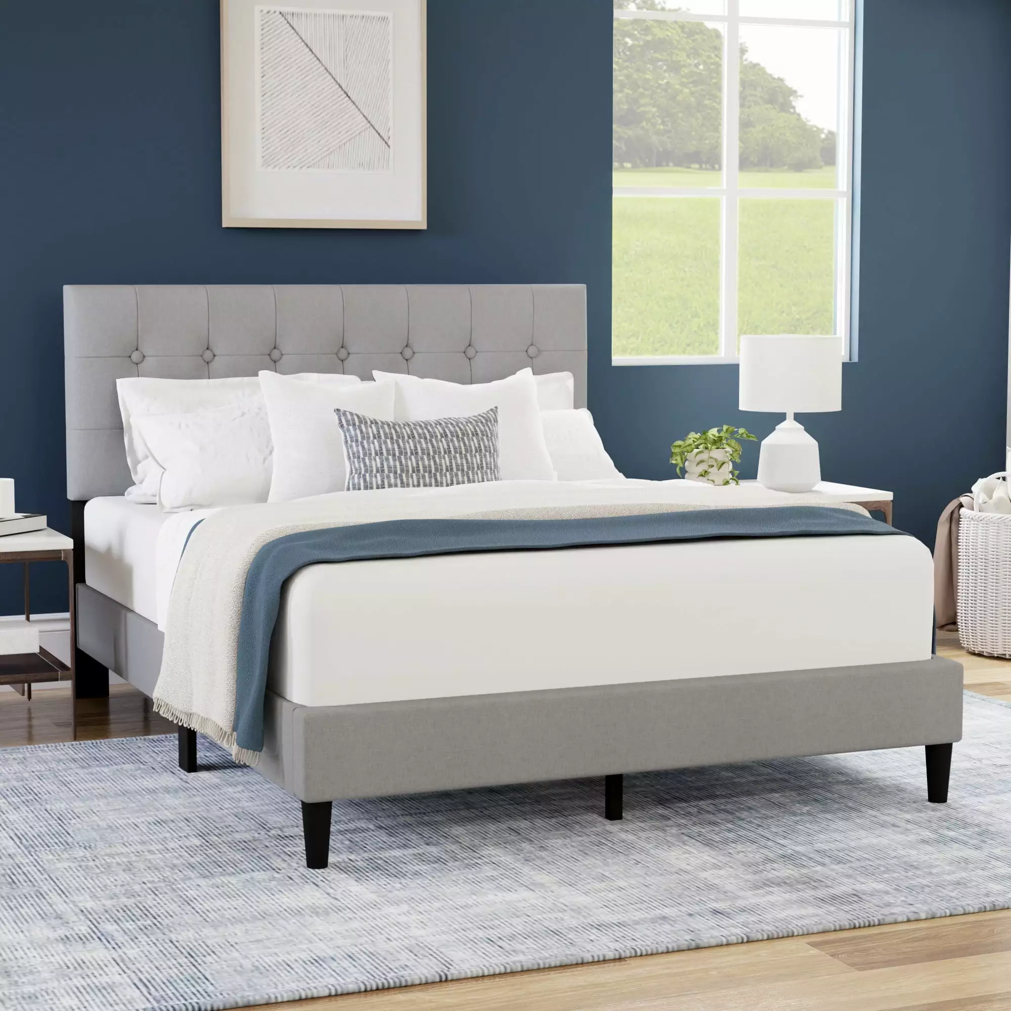 Hendrix Button Tufted Upholstered Queen Platform Bed Light Gray Hillsdale Living Essentials