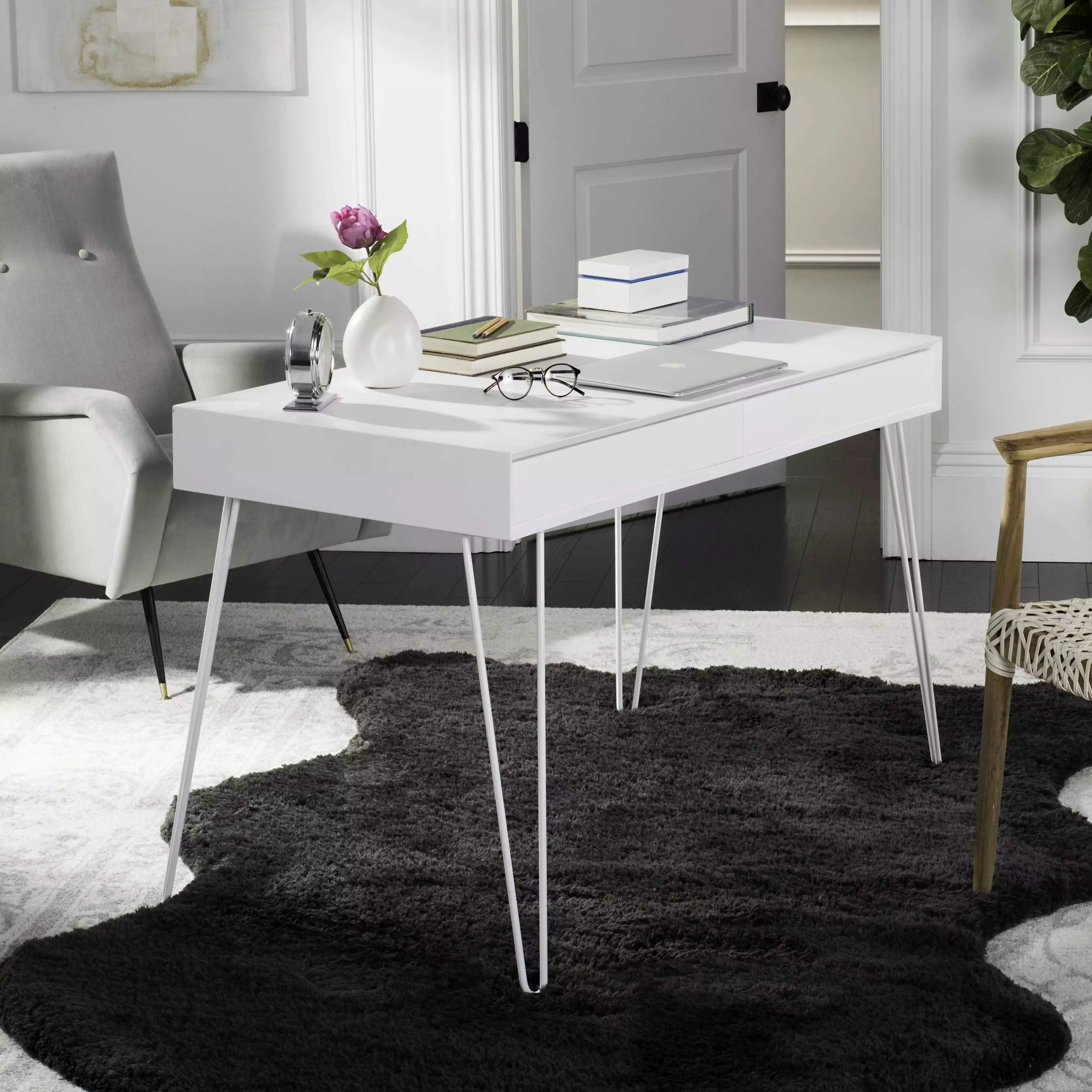 SAFAVIEH Cade Mid-Century Retro White Two Drawer Desk Home Office