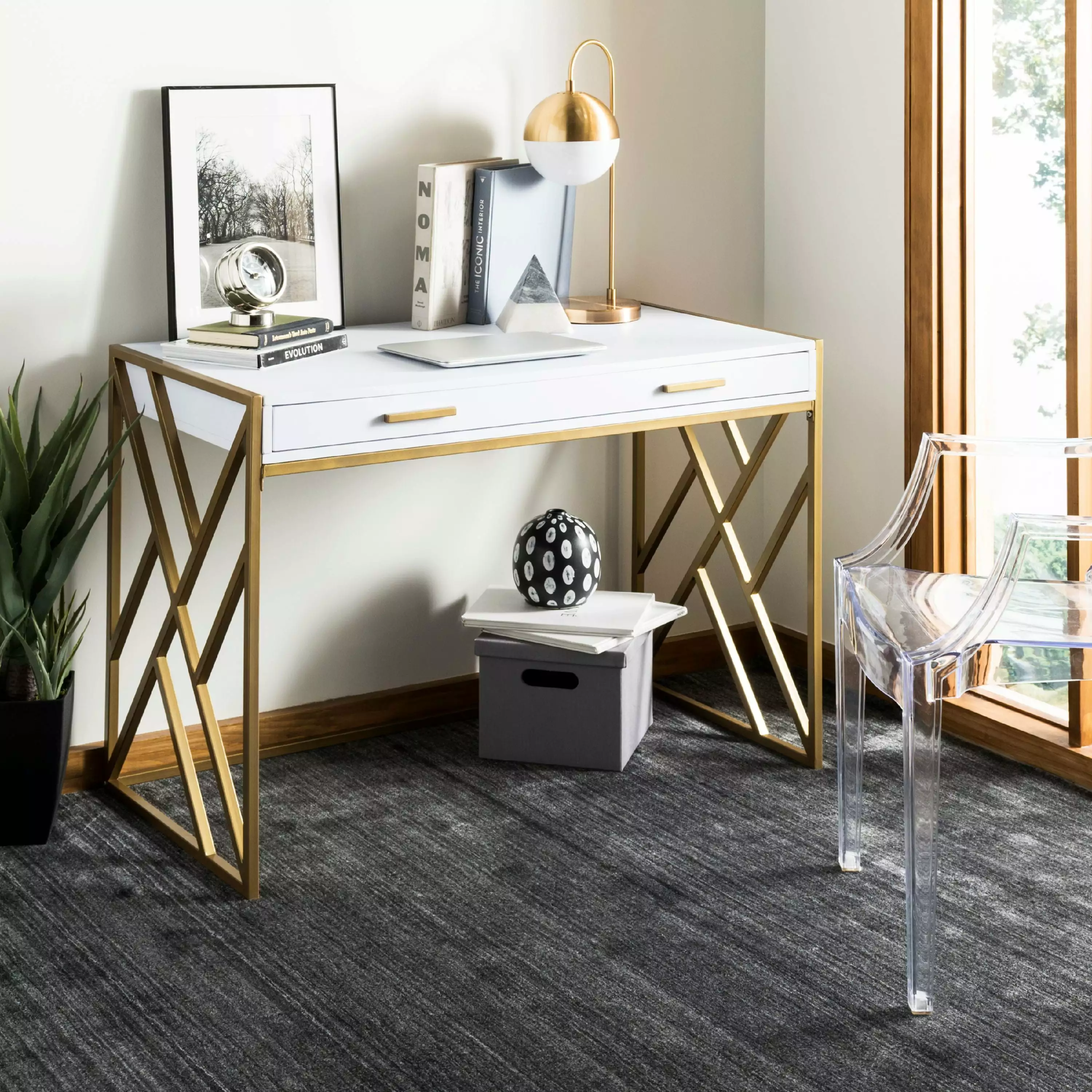 SAFAVIEH Elaine White Gold 1 Drawer Modern Glam Desk Elegant Design